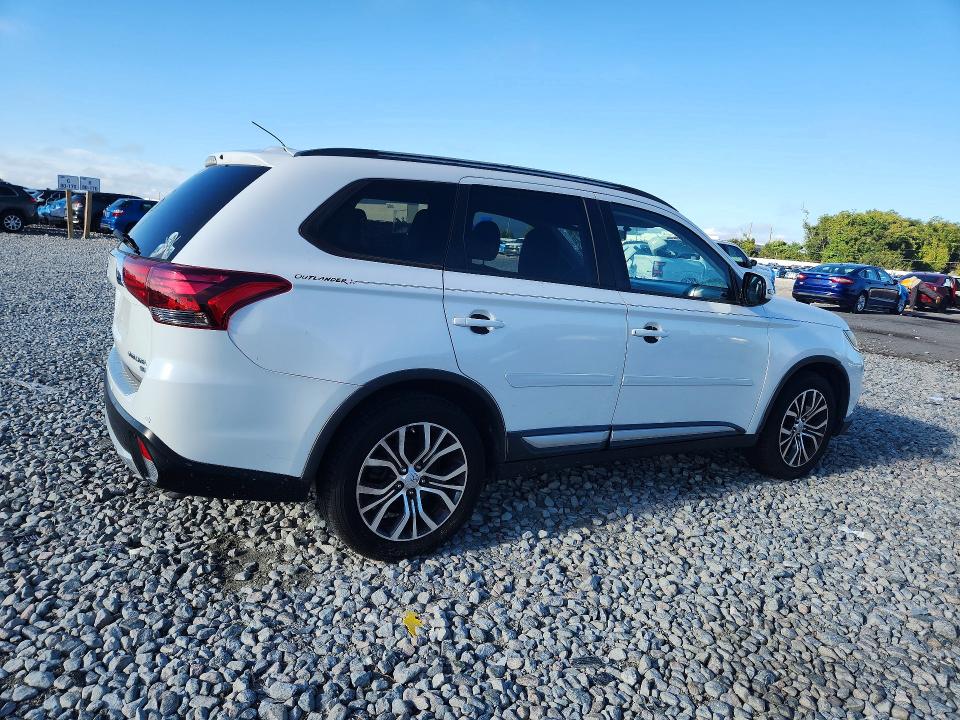 Продажа на аукционе авто 2016 Mitsubishi Outlander, vin: JA4AD3A37GZ020815, номер лота: 69915066