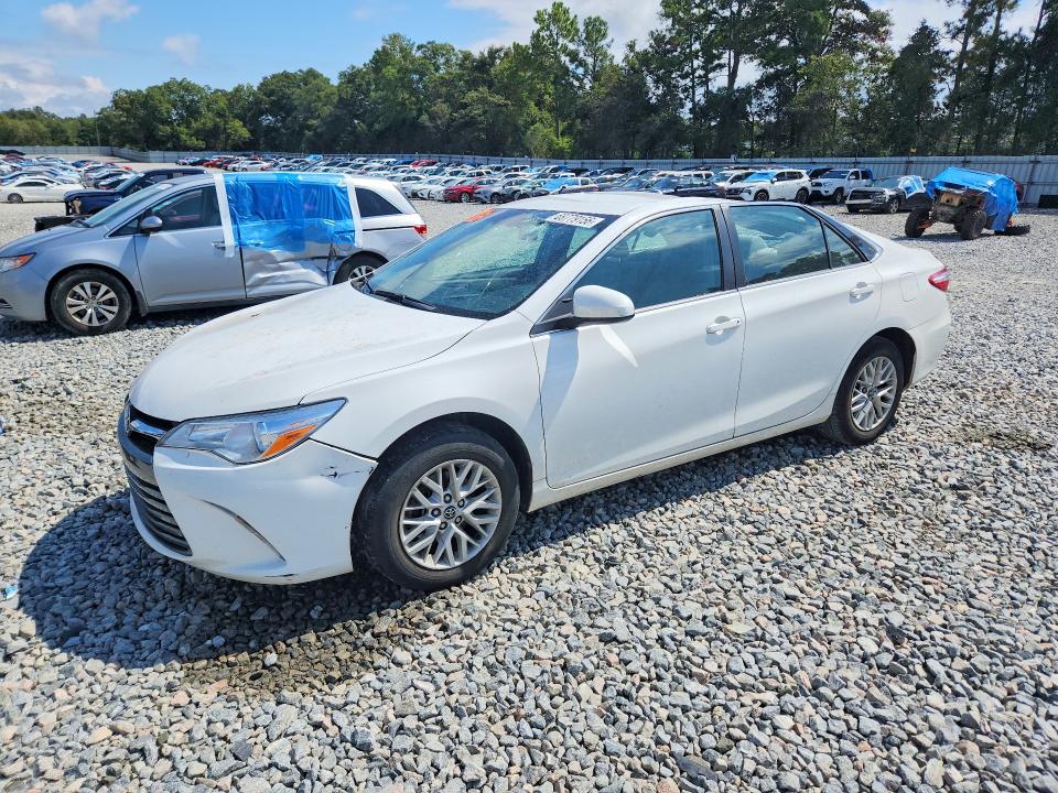 69779156 :رقم المزاد ، 4T1BF1FK6GU164485 vin ، 2016 Toyota Camry مزاد بيع