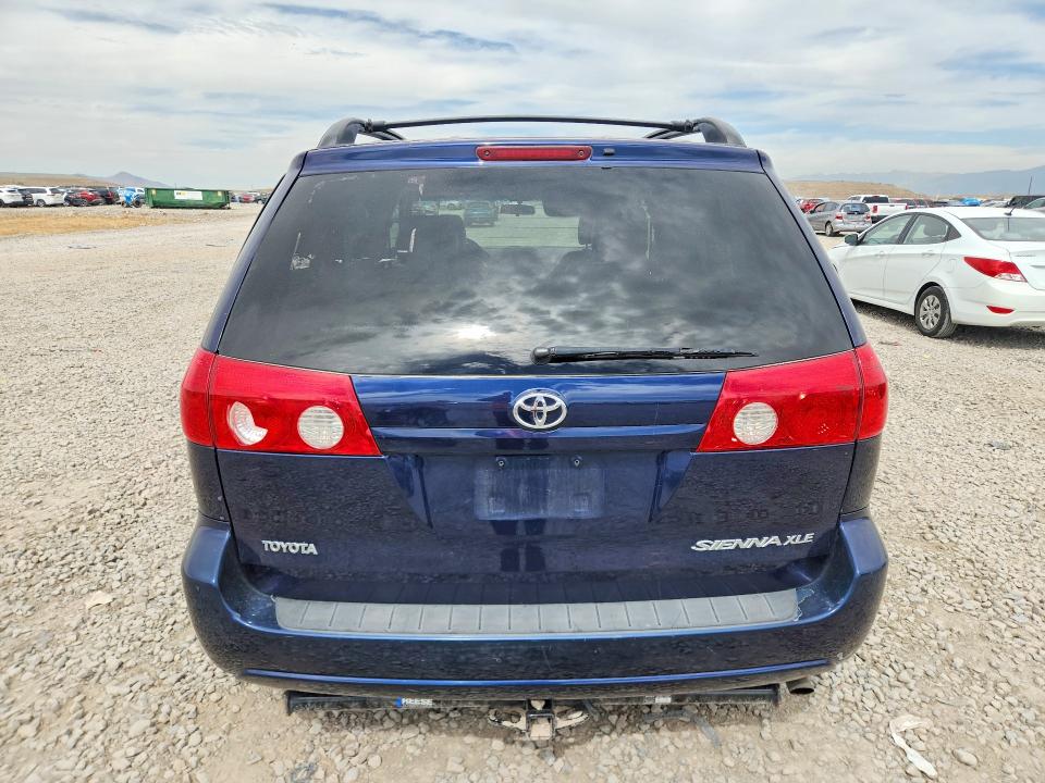 2006 Toyota Sienna მანქანა იყიდება აუქციონზე, vin: 5TDZA22C86S411031        , აუქციონის ნომერი: 68707626