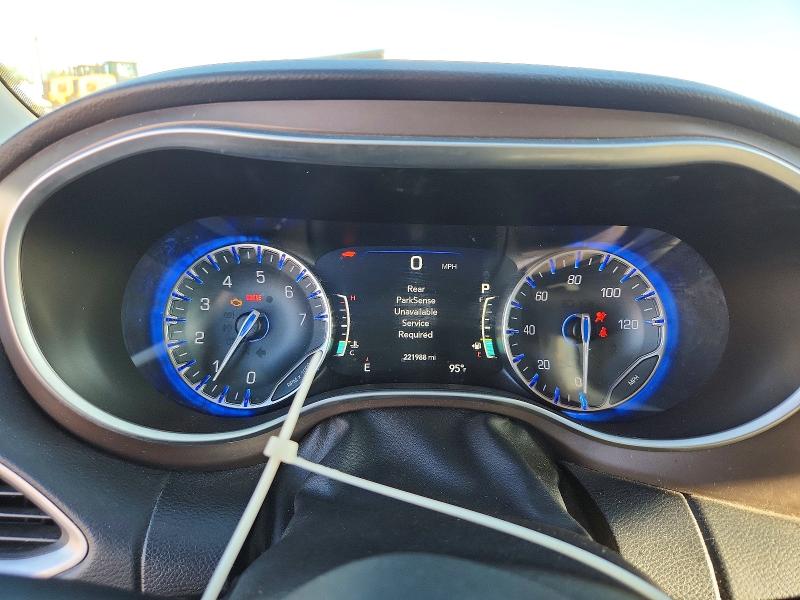 Продажа на аукционе авто 2017 Chrysler Pacifica, vin: 2C4RC1EG8HR636306, номер лота: 70318026