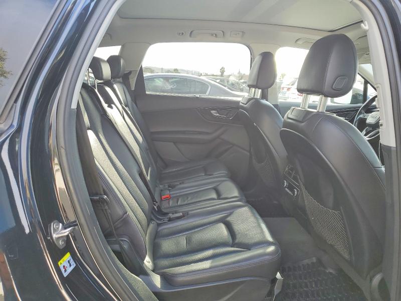 Продажа на аукционе авто 2017 Audi Q7, vin: WA1LAAF76HD033457, номер лота: 69637836