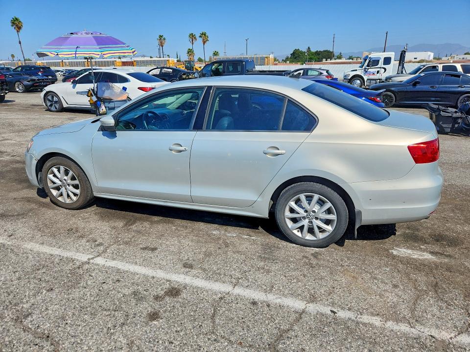 Продажа на аукционе авто 2011 Volkswagen Jetta, vin: 3VWDZ7AJ3BM384618, номер лота: 69790036