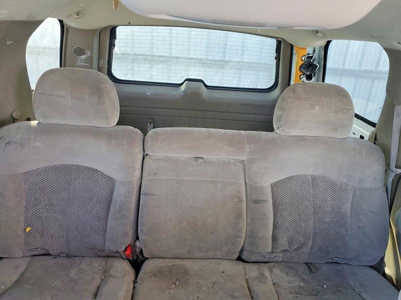 62509366 :رقم المزاد ، 1GNEC13Z22R216130 vin ، 2002 Chevrolet Tahoe مزاد بيع