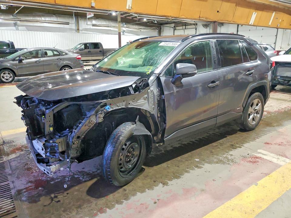 2022 Toyota Rav4 მანქანა იყიდება აუქციონზე, vin: JTMRWRFV6NJ055695, აუქციონის ნომერი: 70407586