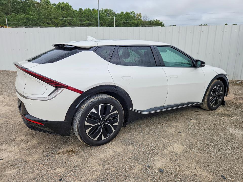 2023 Kia Ev6 მანქანა იყიდება აუქციონზე, vin: KNDC34LA1P5157226, აუქციონის ნომერი: 69209906