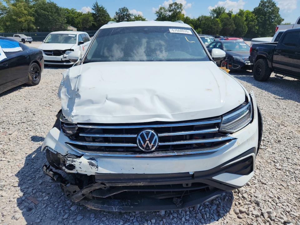 67660976 :رقم المزاد ، 3VV2B7AX5RM068216 vin ، 2024 Volkswagen Tiguan مزاد بيع