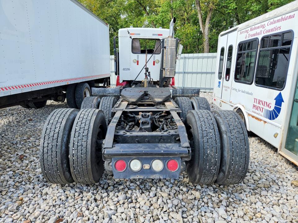 Продажа на аукционе авто 2006 Kenworth Construction, vin: 1XKDDB9X16R118147, номер лота: 68252086