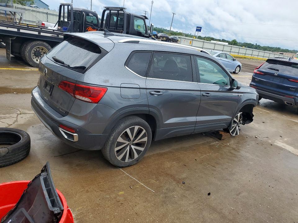 Продажа на аукционе авто 2022 Volkswagen Taos, vin: 3VVWX7B28NM044749, номер лота: 68248916