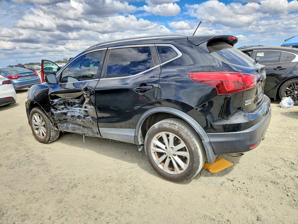 67658036 :رقم المزاد ، JN1BJ1CP9HW021509 vin ، 2017 Nissan Rogue Sport مزاد بيع