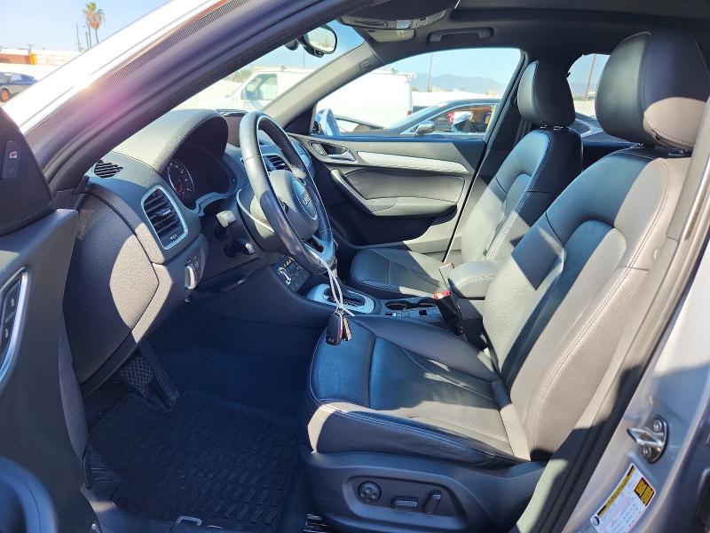 2015 Audi Q3 მანქანა იყიდება აუქციონზე, vin: WA1GFCFS1FR002359, აუქციონის ნომერი: 68855406