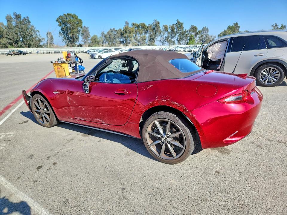Продажа на аукционе авто 2019 Mazda Mx-5 Miata, vin: JM1NDAD75K0304113, номер лота: 69252466