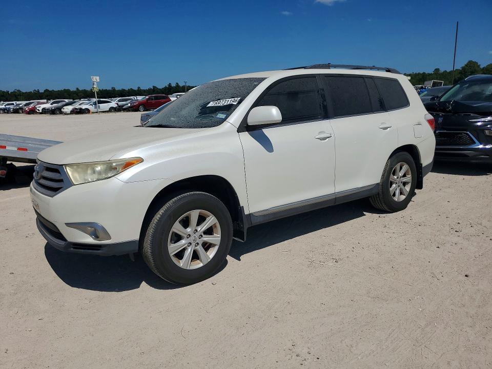 Продажа на аукционе авто 2013 Toyota Highlander, vin: 5TDZK3EH9DS090107, номер лота: 69731196