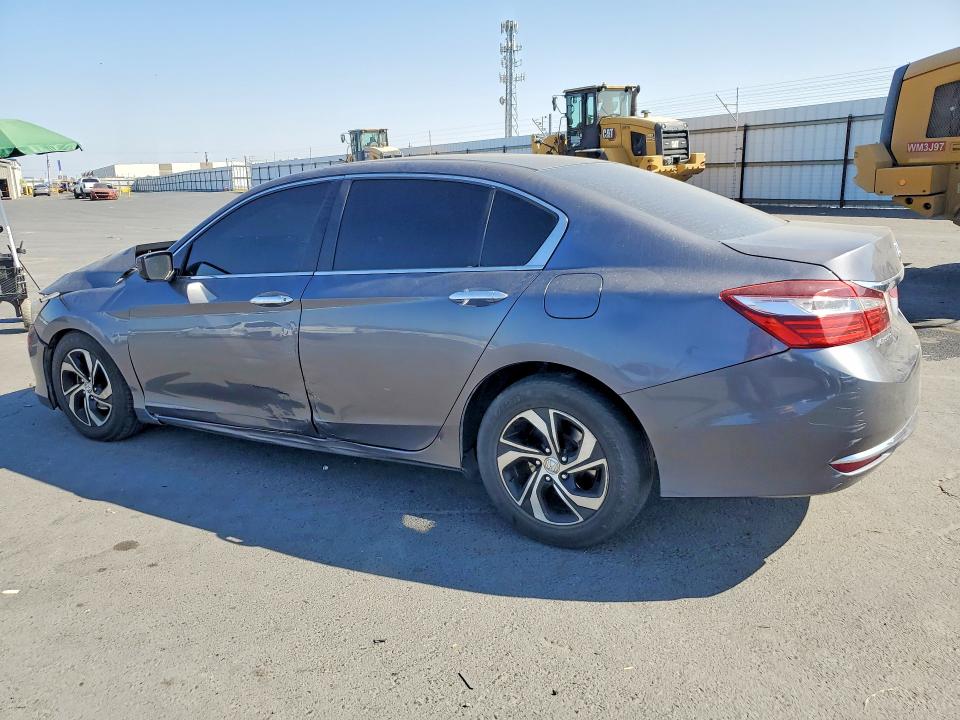 2017 Honda Accord მანქანა იყიდება აუქციონზე, vin: 1HGCR2F33HA087772, აუქციონის ნომერი: 67687226