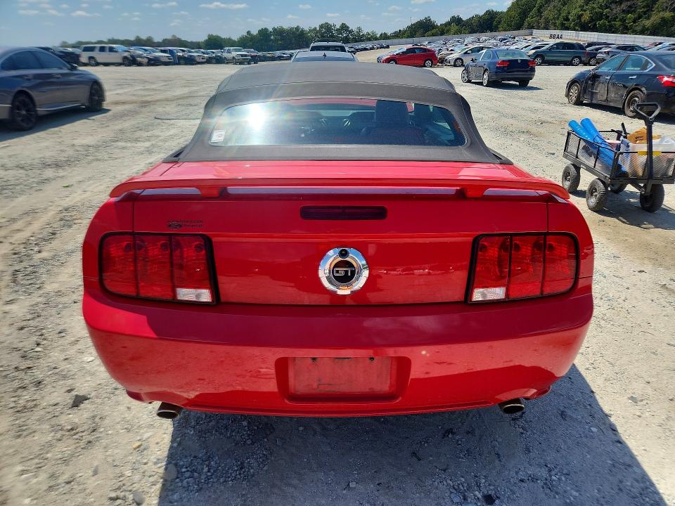 2008 Ford Mustang მანქანა იყიდება აუქციონზე, vin: 1ZVHT85H285130915, აუქციონის ნომერი: 68040906