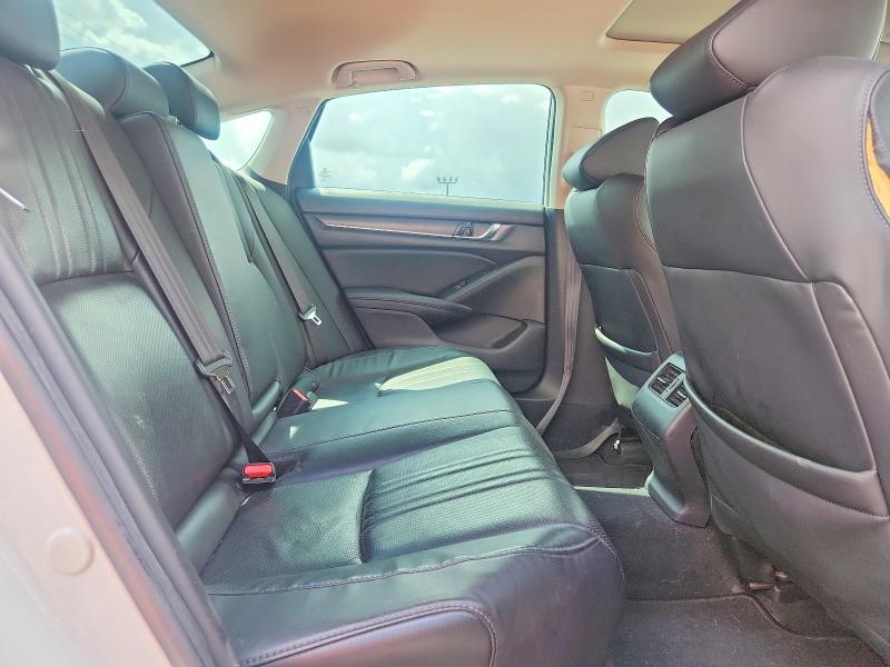 Aukcja sprzedaży 2018 Honda Accord, vin: 1HGCV3F98JA016255, numer aukcji: 68615686