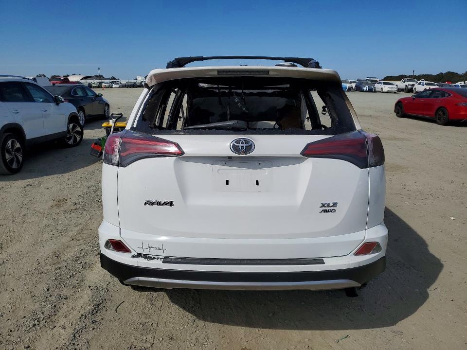 Aukcja sprzedaży 2017 Toyota Rav4, vin: JTMRFREV3HD200681, numer aukcji: 68977266