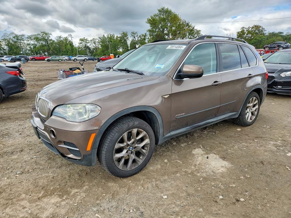 70914066 :رقم المزاد ، 5UXZV4C54DL993223 vin ، 2013 Bmw X5 مزاد بيع