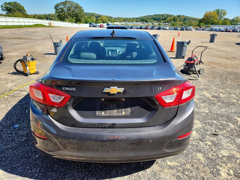 70546556 :رقم المزاد ، 1G1BE5SM6G7257519 vin ، 2016 Chevrolet Cruze مزاد بيع