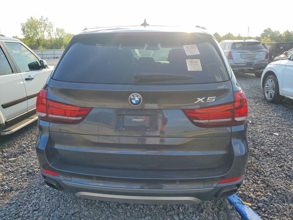 68721466 :رقم المزاد ، 5UXKR6C59H0J83823         vin ، 2017 Bmw X5 مزاد بيع