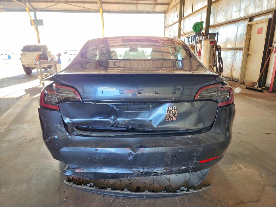 Продажа на аукционе авто 2018 Tesla Model 3, vin: 5YJ3E1EA2JF031520, номер лота: 68093386