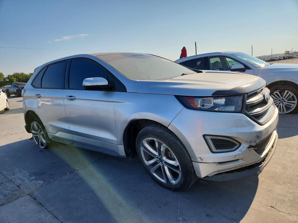 66891626 :رقم المزاد ، 2FMPK4AP9JBC28554 vin ، 2018 Ford Edge مزاد بيع