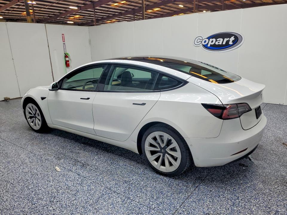 68101936 :رقم المزاد ، 5YJ3E1EA2NF371126 vin ، 2022 Tesla Model 3 مزاد بيع