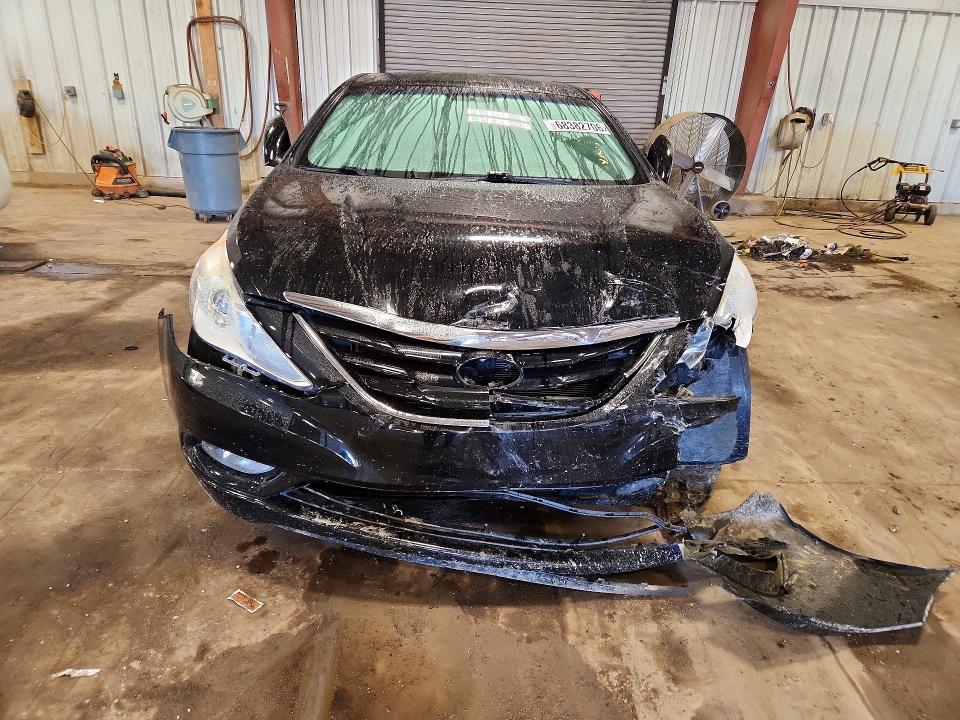 2013 Hyundai Sonata მანქანა იყიდება აუქციონზე, vin: 5NPEB4AC0DH689983, აუქციონის ნომერი: 68382706