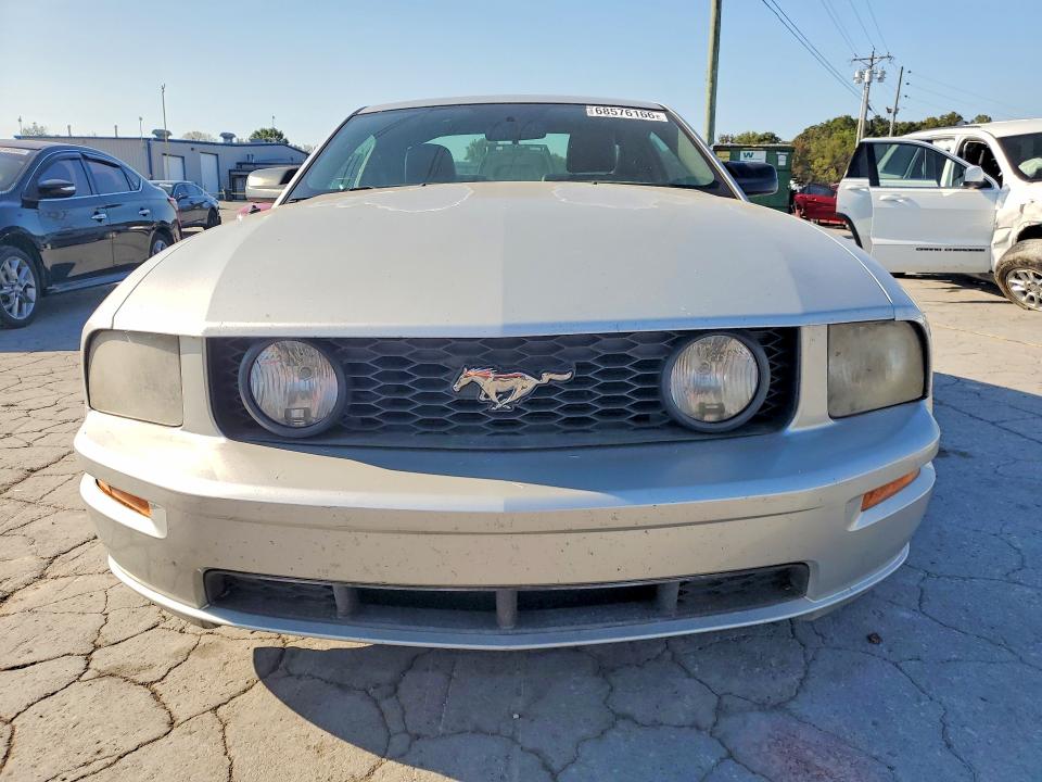 68576166 :رقم المزاد ، 1ZVHT82H695123942 vin ، 2009 Ford Mustang مزاد بيع