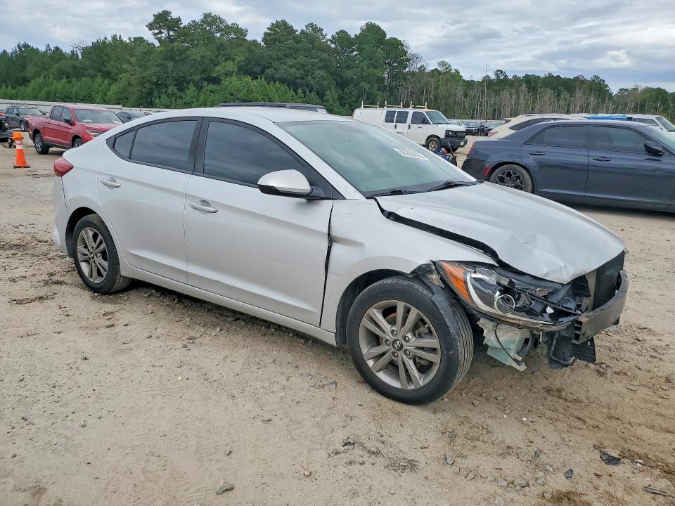 2017 Hyundai Elantra მანქანა იყიდება აუქციონზე, vin: KMHD84LF1HU100335, აუქციონის ნომერი: 68263896