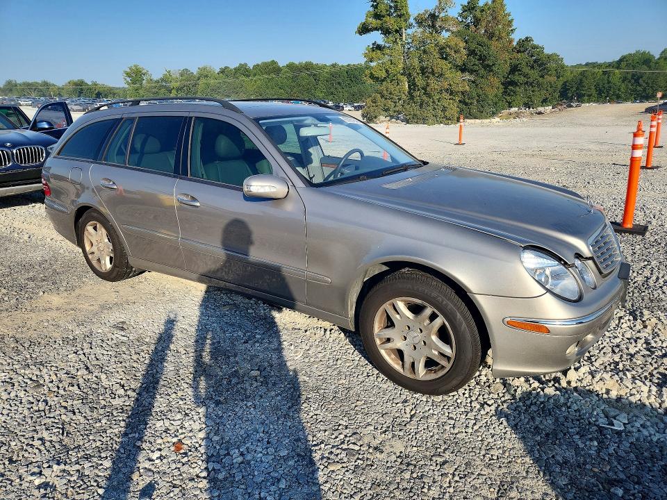 Продажа на аукционе авто 2005 Mercedes-benz E, vin: WDBUH82J65X167698, номер лота: 66931846