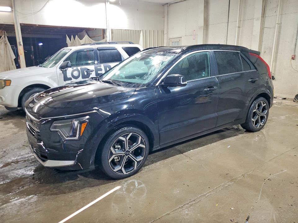 Auction sale of the 2023 Kia Niro, vin: KNDCR3LE3P5048102, lot number: 68760526