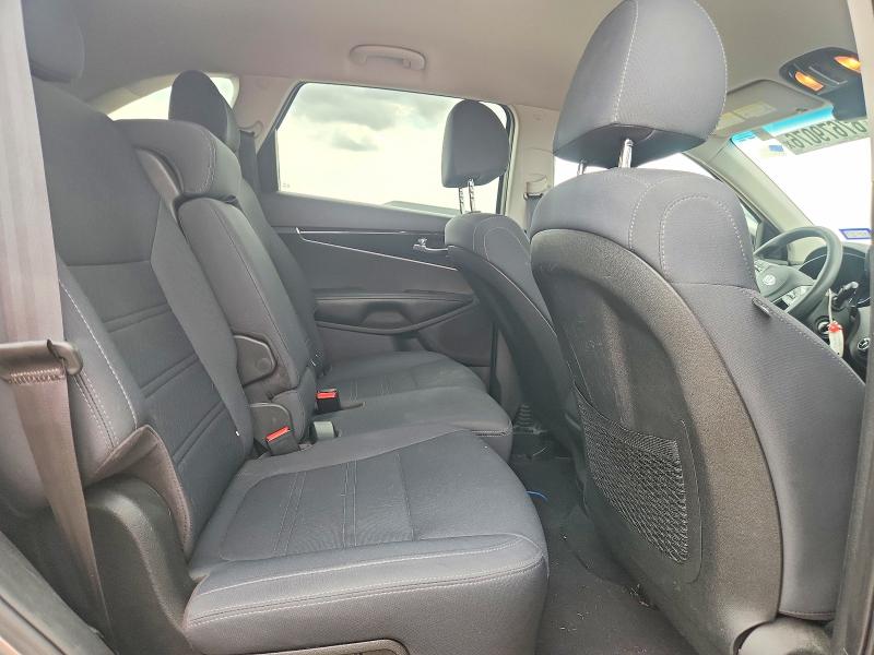 2019 Kia Sorento მანქანა იყიდება აუქციონზე, vin: 5XYPG4A3XKG471208, აუქციონის ნომერი: 67679076