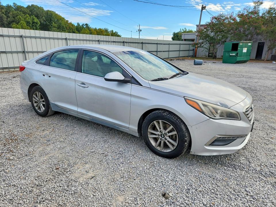 70568216 :رقم المزاد ، 5NPE24AF5FH031153 vin ، 2015 Hyundai Sonata مزاد بيع