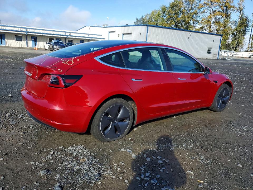 2019 Tesla Model 3 მანქანა იყიდება აუქციონზე, vin: 5YJ3E1EA8KF308382, აუქციონის ნომერი: 70259146