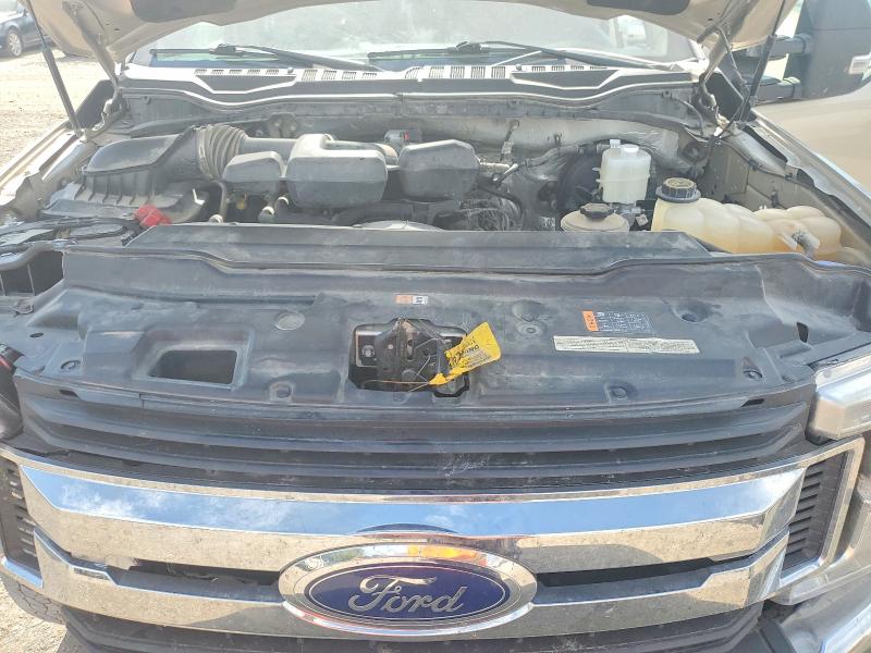67010066 :رقم المزاد ، 1FT7W2B66HEF18901 vin ، 2017 Ford F250 مزاد بيع