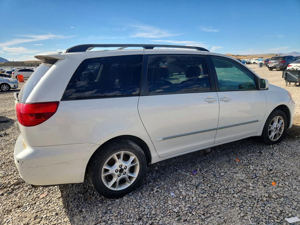 Продажа на аукционе авто 2004 Toyota Sienna, vin: 5TDBA22C14S013755, номер лота: 70745146