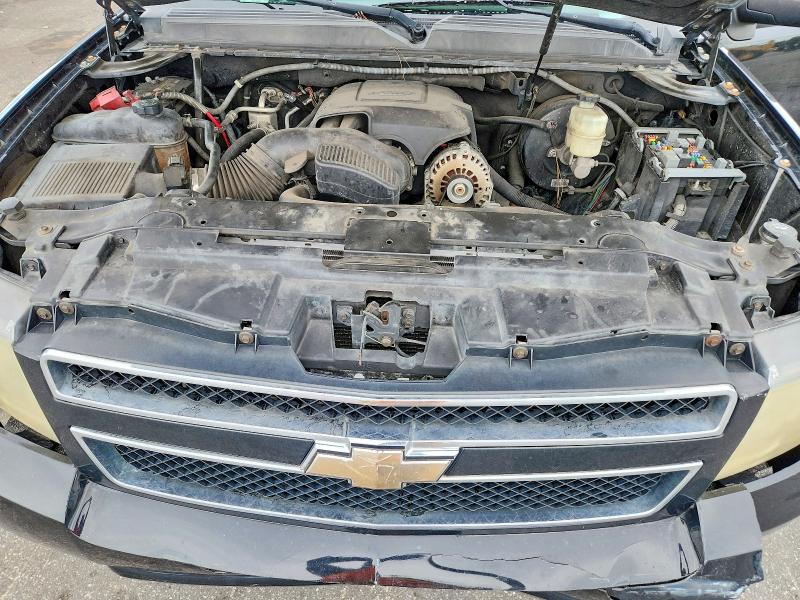 67789396 :رقم المزاد ، 1GNUKJE34AR131053 vin ، 2010 Chevrolet Suburban مزاد بيع