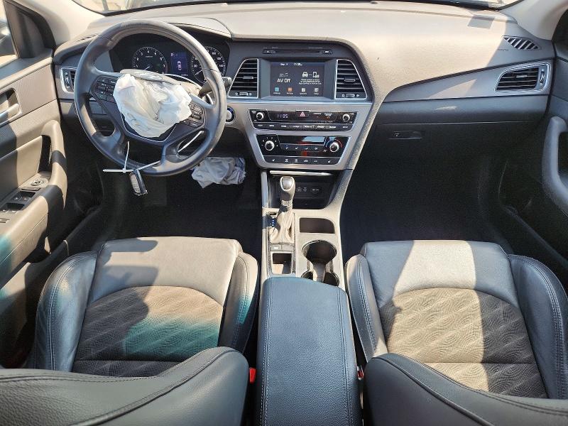 67435726 :رقم المزاد ، 5NPE34AF9HH529887 vin ، 2017 Hyundai Sonata مزاد بيع