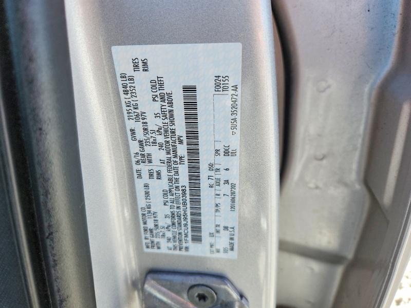 2017 Ford Escape მანქანა იყიდება აუქციონზე, vin: 1FMCU9J95HUB03983        , აუქციონის ნომერი: 69093256
