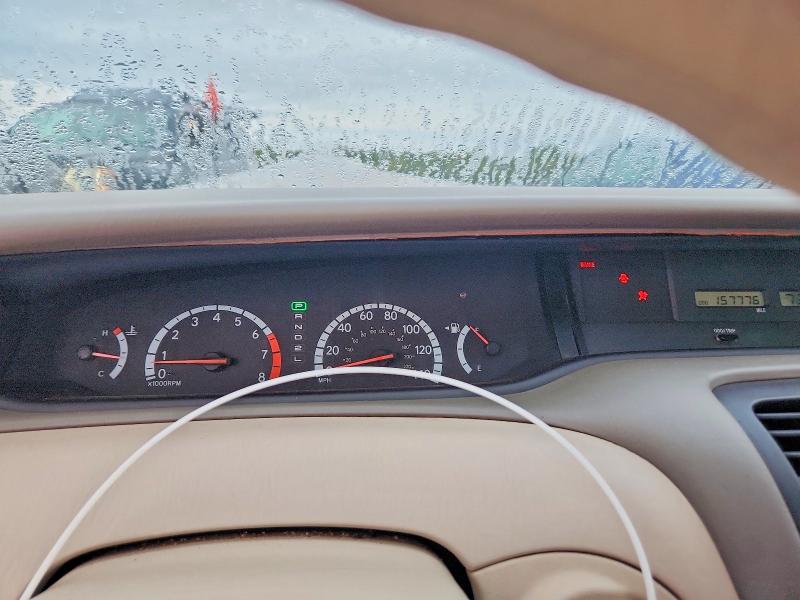 67870196 :رقم المزاد ، 4T1BF28B22U204931 vin ، 2002 Toyota Avalon مزاد بيع