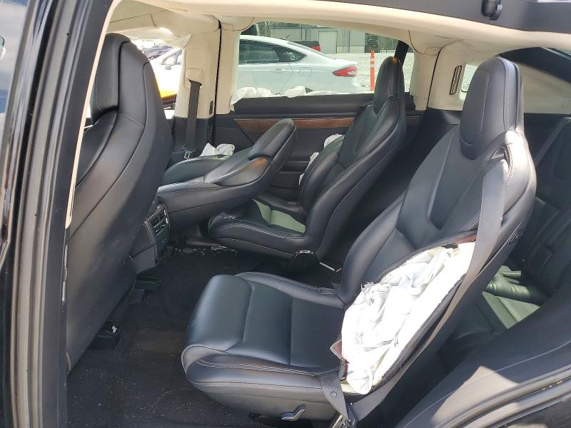 Продаж на аукціоні авто 2018 Tesla Model X, vin: 5YJXCBE21JF127144, номер лоту: 67737716