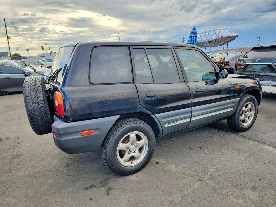 Продажа на аукционе авто 1997 Toyota Rav4, vin: JT3GP10V1V7012415, номер лота: 68347656