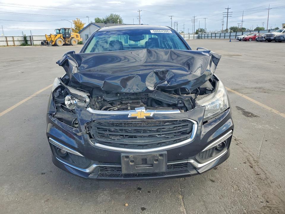 68664306 :رقم المزاد ، 1G1PE5SB3F7167277 vin ، 2015 Chevrolet Cruze مزاد بيع