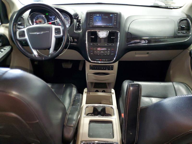 68574906 :رقم المزاد ، 2A4RR8DG7BR759265 vin ، 2011 Chrysler Town & Country مزاد بيع