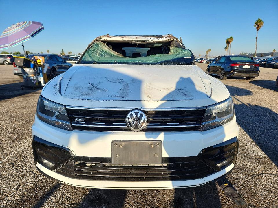 70026576 :رقم المزاد ، 3VV2B7AX4MM067194 vin ، 2021 Volkswagen Tiguan مزاد بيع