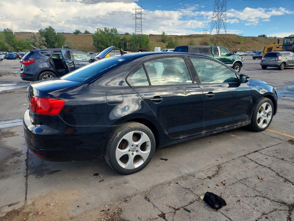 Продажа на аукционе авто 2011 Volkswagen Jetta, vin: 3VWDZ7AJ6BM347935, номер лота: 68259776