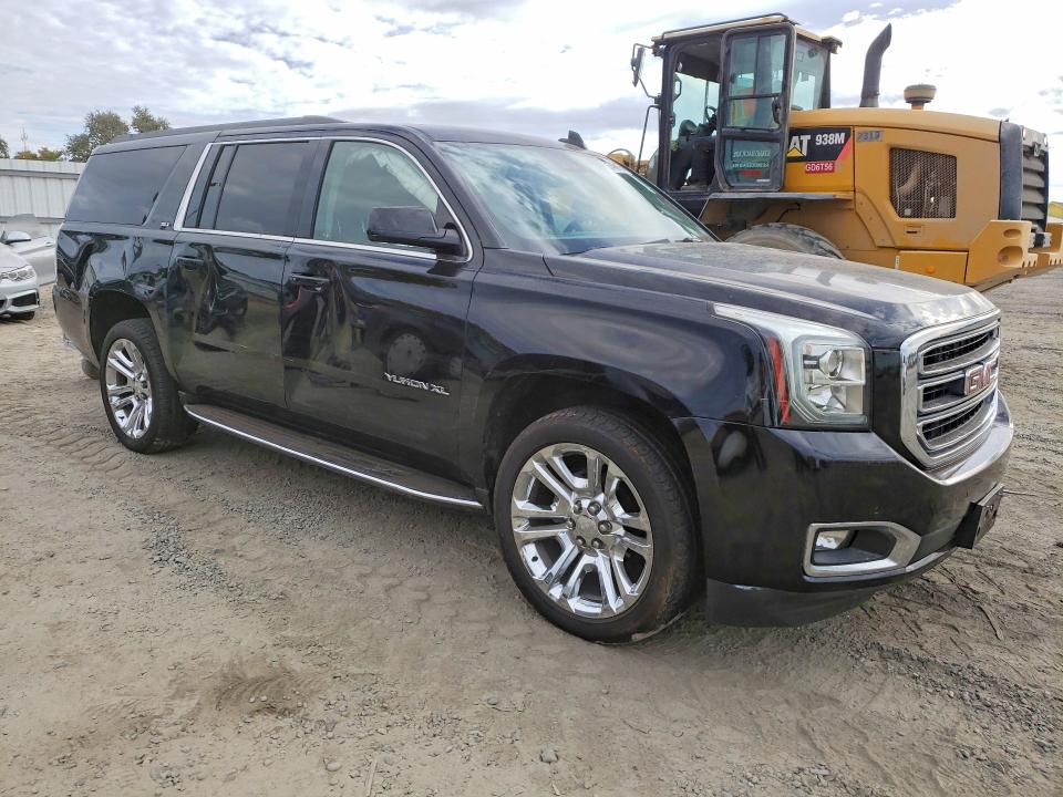 67478176 :رقم المزاد ، 1GKS1GKC7JR400306 vin ، 2018 Gmc Yukon Xl مزاد بيع