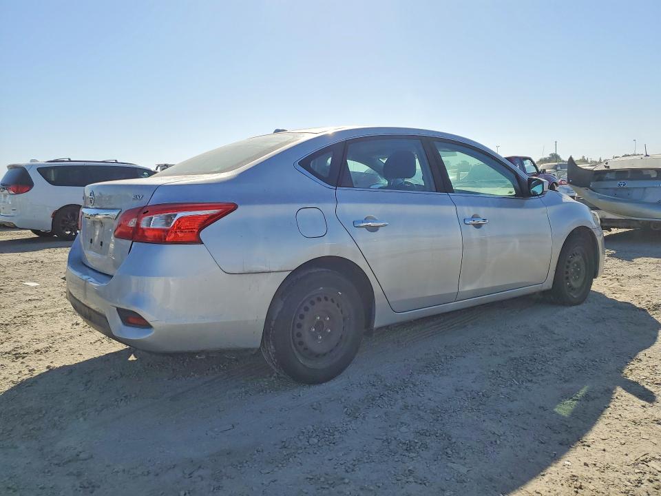 Продажа на аукционе авто 2017 Nissan Sentra, vin: 3N1AB7AP2HL662716, номер лота: 71287226