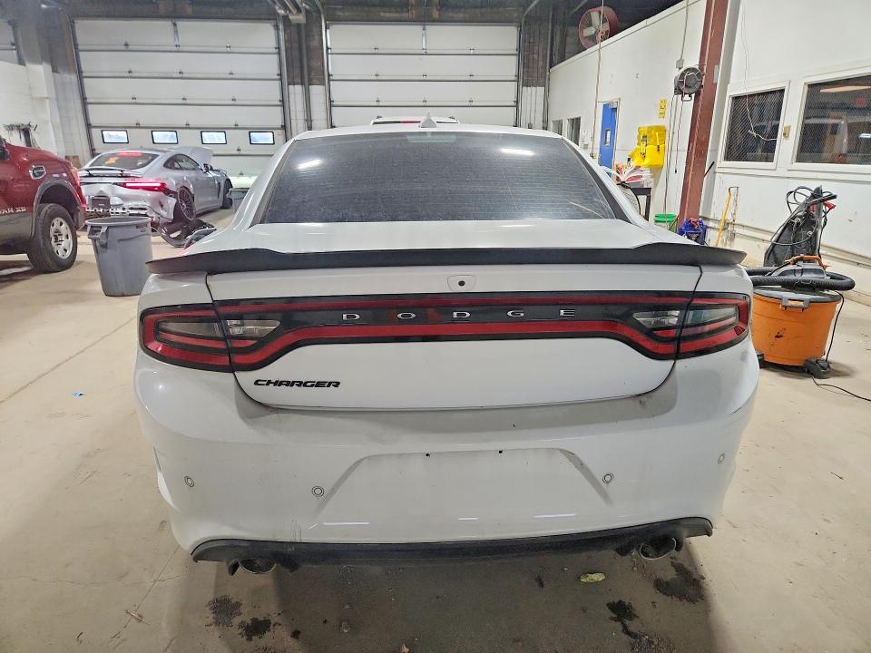 68276226 :رقم المزاد ، 2C3CDXGJ8NH161731 vin ، 2022 Dodge Charger مزاد بيع