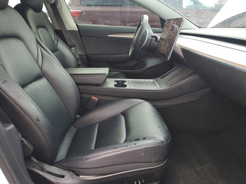68104156 :رقم المزاد ، 5YJ3E1EC9NF239434 vin ، 2022 Tesla Model 3 مزاد بيع
